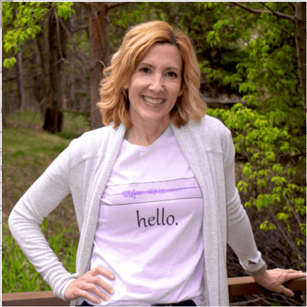 Julie Eickhoff has been working as a voiceover artist from home for years, and now she’s expanded to offering audiobook narration training to other moms who want to work from home-min