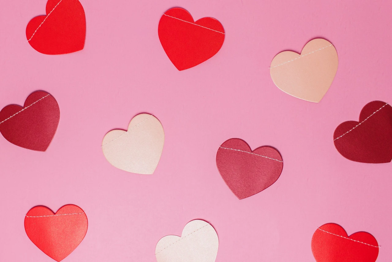 Most consumers shopping in-store for Valentine's Day gifts
